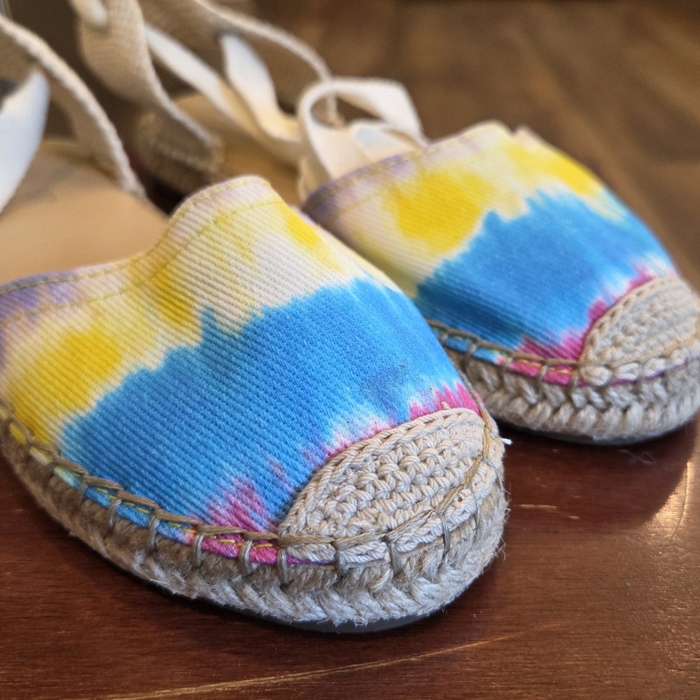 Women's Nine West Colorful Tie-Dye Espadrille Flats - Picture 6 of 12